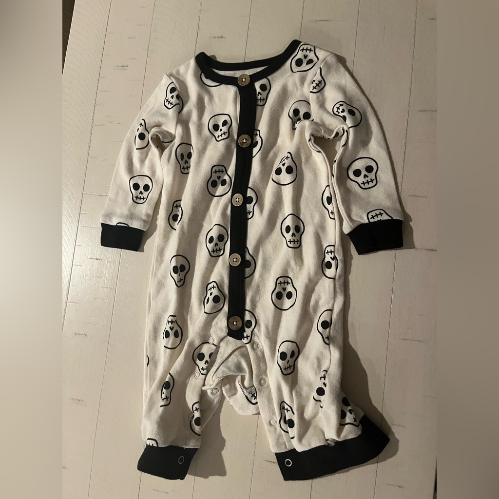 So Cute Skull No Feet One Piece